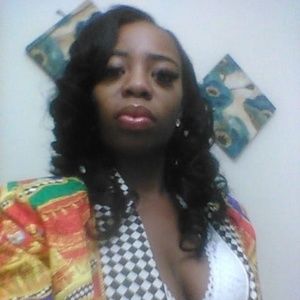 Meet your Posher, Stacy